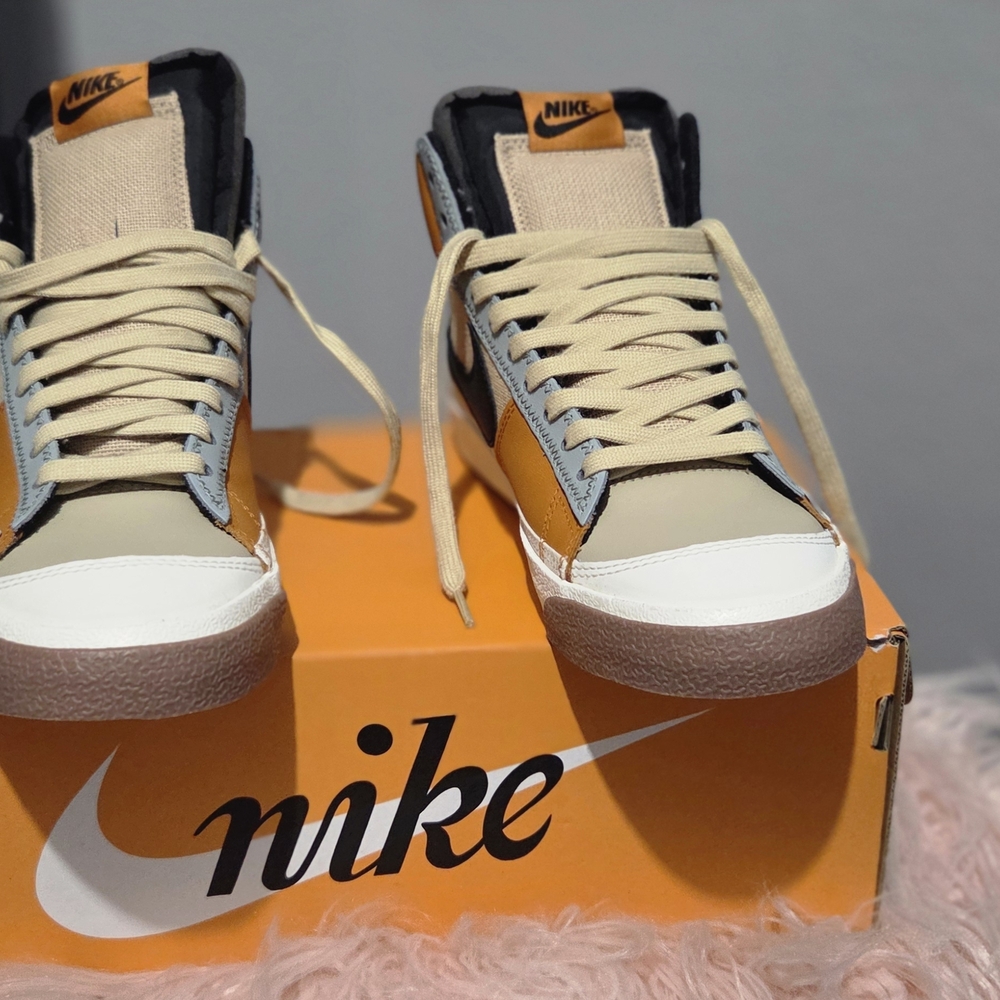 Nike Multicolor High-Top Blazers - Picture 3 of 6